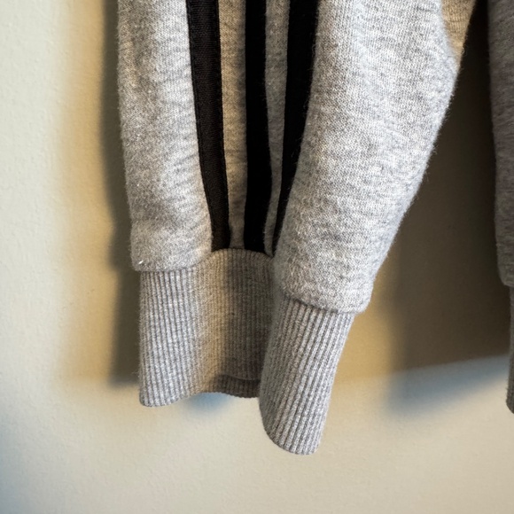 Adidas Mens Light Fleece Lined Sweatshirt Gray Small Long Sleeve Casual School - Picture 2 of 12